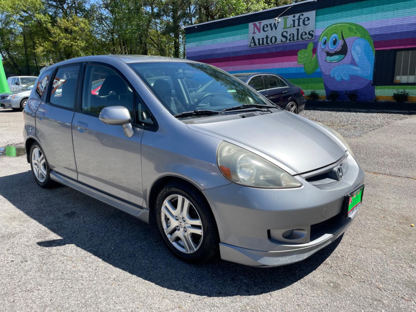 2008 GRAY HONDA FIT SPORT (JHMGD38628S) with an 1.5L engine, Automatic transmission, located at 5103 Dorchester Rd., Charleston, SC, 29418-5607, (843) 767-1122, 36.245171, -115.228050 - Photo#0